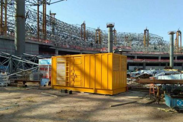 道里发电机出租如何判断空气滤清器是否需要更换？